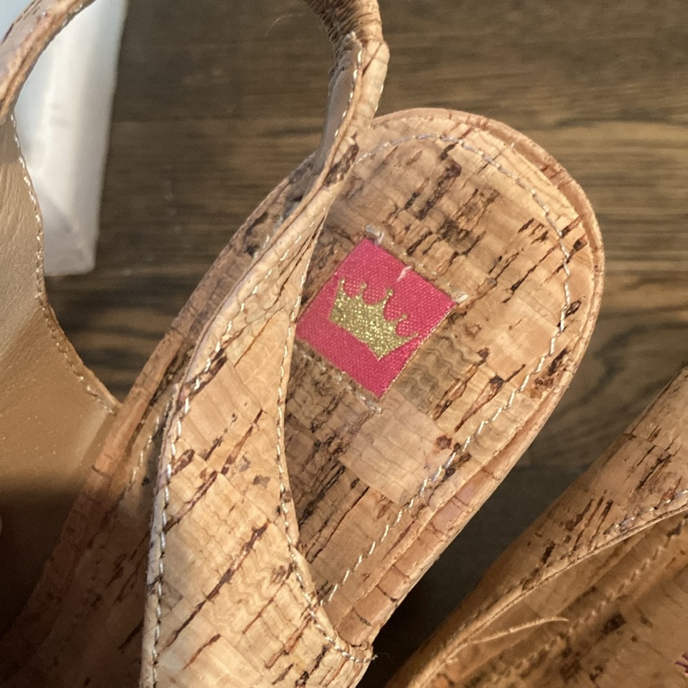 Sandals - Picture 5 of 5